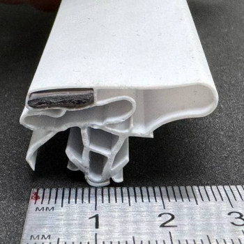 Изготовление уплотнительной резины по вашим размерам для холодильников LG вставляется в паз